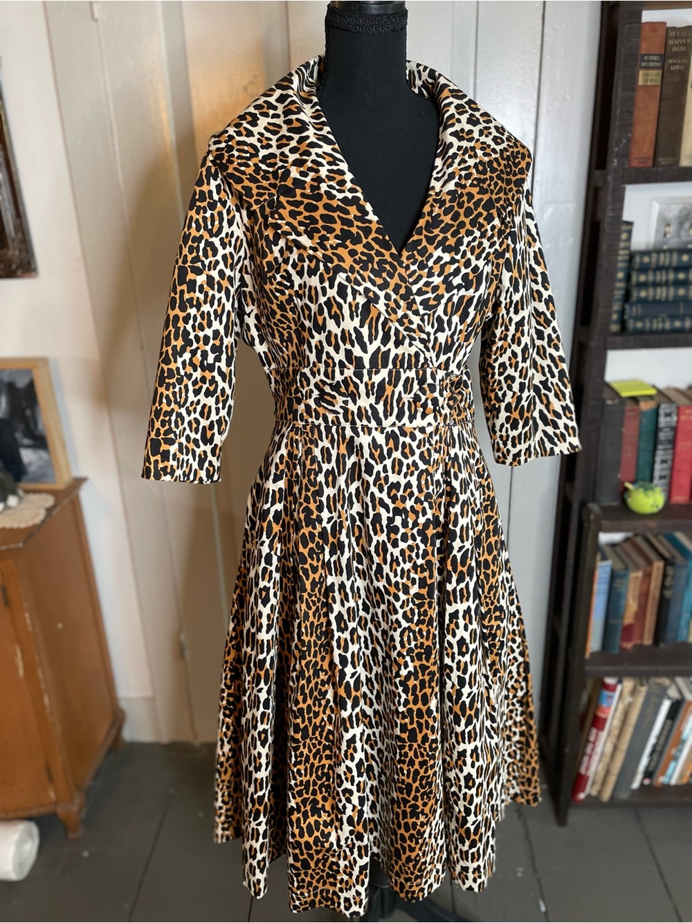 Trashy Diva coat dress, leopard print, 2 button closure, white satin lining